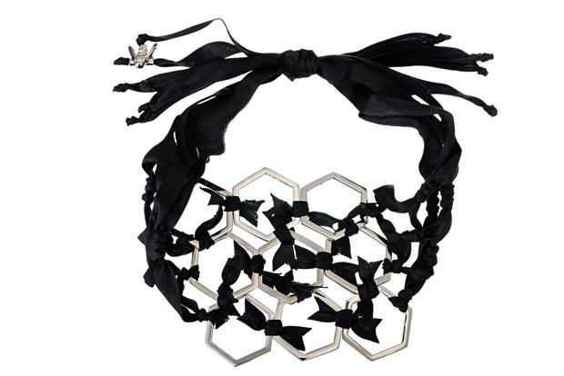 Pulsera Red Hexagonos con Listón Negro de Rodio Blanco - ELENA LÓPEZ JOYERÍA