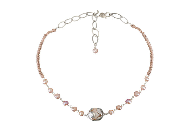 Gargantilla con Perlas y Hortensia de Rodio Blanco - ELENA LÓPEZ JOYERÍA